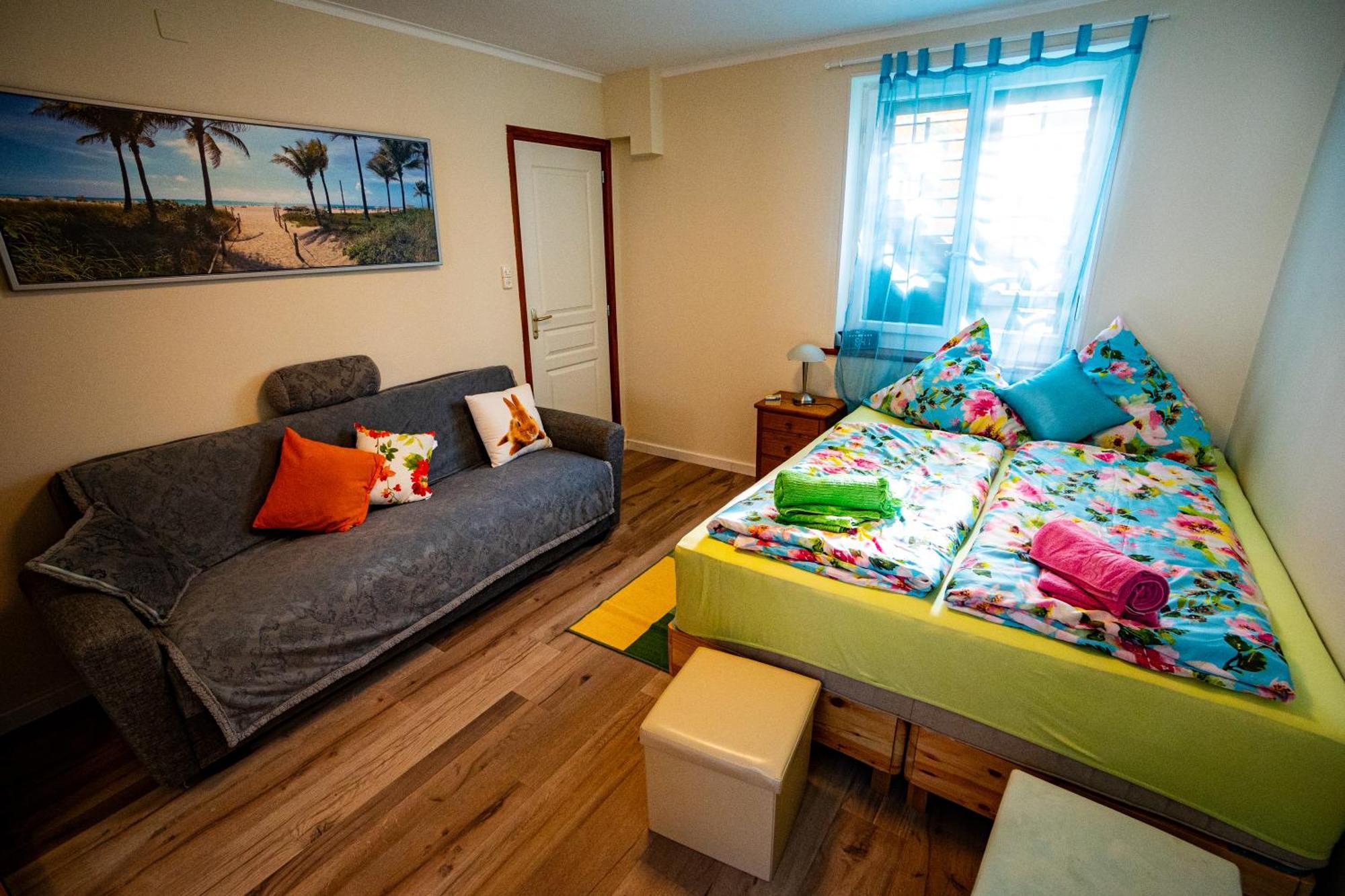 Gemuetliche Wohnung Mit Terasse Und Feuerstelle Lengnau Ngoại thất bức ảnh
